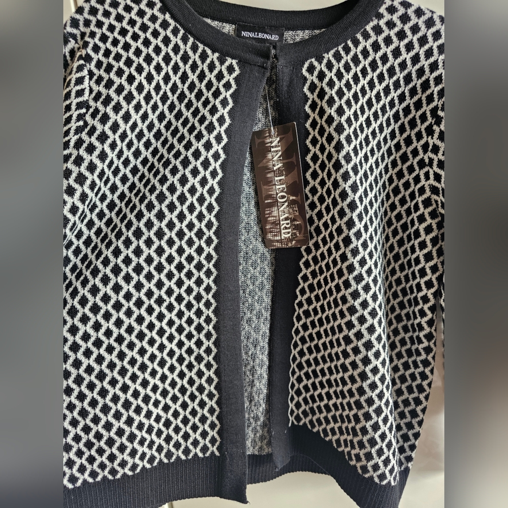 New Nina Leonard Cardigan - Picture 10 of 11